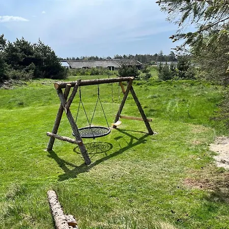 Kenny - 1-2km From The Sea By Interhome