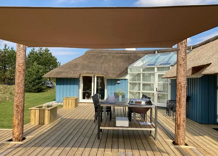 Kenny - 1-2km From The Sea By Interhome