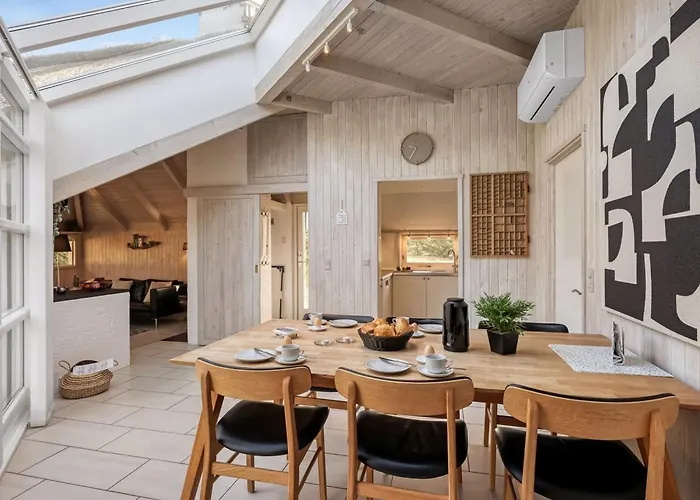 Kenny - 1-2km From The Sea By Interhome Feriehus